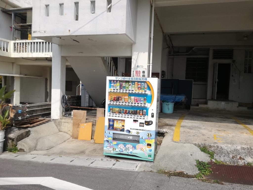 Koza Share House Hotel Okinawa Kültér fotó